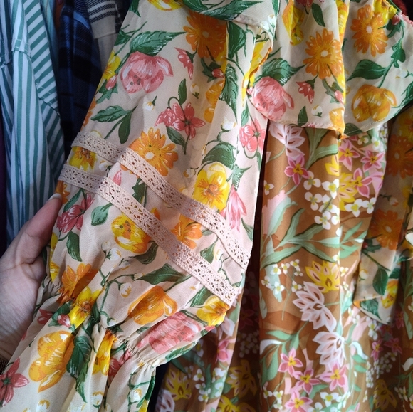 NWT PLUS SIZE BOHO MIXED PRINT  BLOUSE BY CATO SIZE 1X 14/16 - Picture 4 of 9